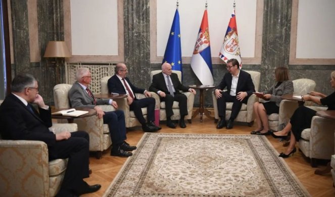 Vučić se sastao sa predstavnicima Srpske književne zadruge