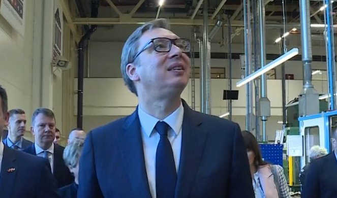 Vučić danas obilazi radove na drugoj fabrici Fridrihshafen