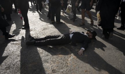 "Neću da se pridružim vojsci koja uništava"! Protesti ultra-ortodoksnih Jevreja, policija pokušala da uspostavi mir