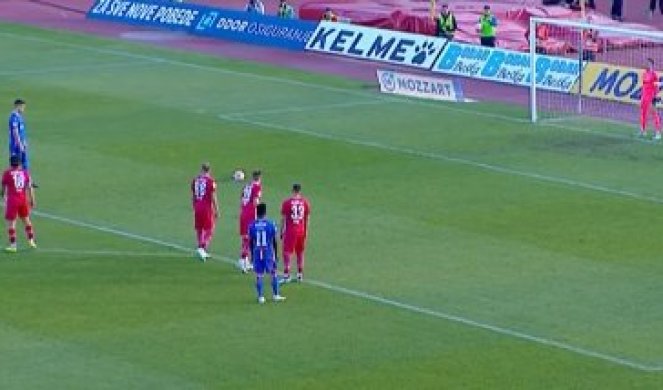 ŠOK NA STARTU! Arbitar pokazao na belu tačku, IPAK PEŠIĆ NIJE POSTIGAO GOL!