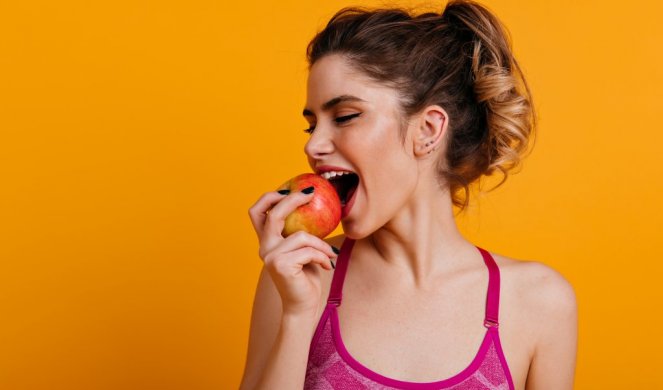 Zašto jabuke treba da jedete s korom? 6 dobrih razloga