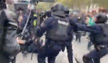 VIŠE OD 100.000 FRANCUZA IZAŠLO NA ULICE ZBOG POSKUPLJENJA! Veliki sukobi sa policijom, ima i povređenih! (VIDEO)