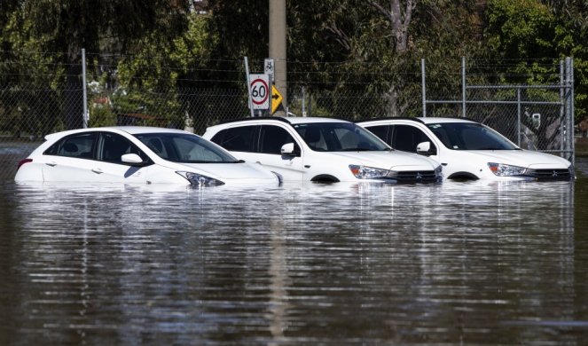 (VIDEO) KATASTROFA U AUSTRALIJI! Ogromne poplave širom zemlje, ugroženo preko 34.000 domova!