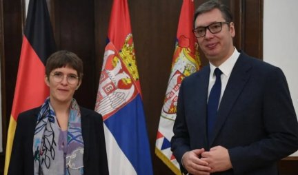 SRBIJA ĆE NASTAVITI DA PROMOVIŠE POLITIKU MIRA I DIJALOGA! Vučić se sastao sa Anom Lirman