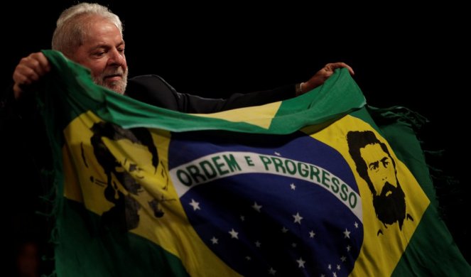 SMANJIO BROJ SIROMAŠNIH ZA 30 ODSTO, OD BRAZILA NAPRAVIO SEDMU EKONOMIJU SVETA! ON JE INASIO LULA DA SILVA, novi predsednik najveće zemlje Južne Amerike!