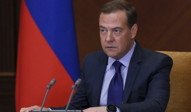 "OVO JE NOVI OTADŽBINSKI RAT!" Medvedev reagovao na izjavu Borelja: Ukronacisti i zapadna Evropa su direktni nasledici onih koje smo pobedili