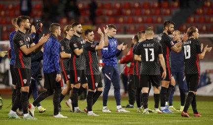 UEFA REGAOVALA! Hrvatska kažnjena zbog ponašanja navijača!