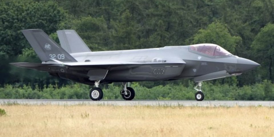 Desetine lovaca F-35 trune na pistama fabrike "Lokid Martin"! Pentagon ih neće i za to krivi Rusiju i Kinu!