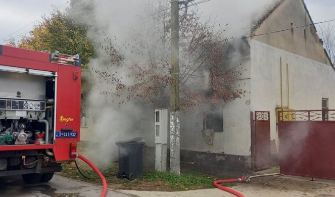 STRAVIČAN POŽAR U KIKINDI! Kuća izgorela do temelja, četvoročlana porodica ostala na ulici (FOTO)