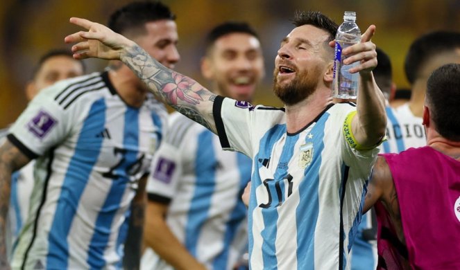 UZBUDLJIV MEČ! Pogledajte tri pogotka na utakmici između Argentine i Australije! (VIDEO)