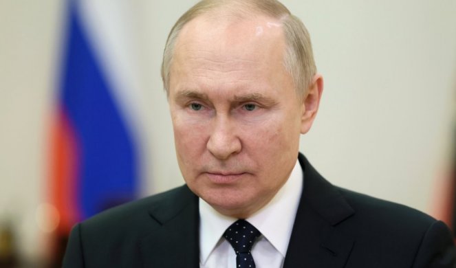 STIGAO ODGOVOR IZ MOSKVE! Putin potpisao Ukaz kojim zabranjuje prodaju nafte državama sa "ograničenom cenom"
