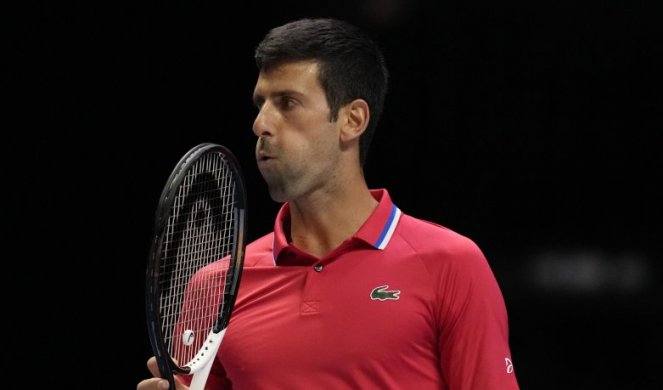 AUSTRALIJANCI NA NOGAMA! Novak sleteo u Adelejd!