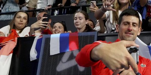 Nole, Srbine! Video trobojku, pa ovo uradio usred Amerike (VIDEO)