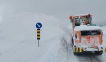 OSLOBOĐENI ZAROBLJENI SKIJAŠI NA GOLIJI! Nije prvi put da sneg parališe deonicu, nadležni apeluju na putnike