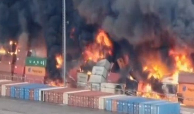 PONOVO GORI TURSKA! Veliki požar BUKNUO nakon jučerašnjeg gašenja, AVIONI I HELIKOPTERI poslati da OBUZDAJU VATRENU STIHIJU! (VIDEO)