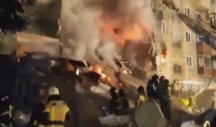 HOROR U RUSIJI! Urušila se ZGRADA u NOVOSIBIRSKU, EKSPLOZIJA izazvala ogroman požar, uništeno 30 STANOVA, ima MRTVIH I NESTALIH! (VIDEO)