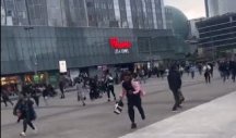 UŽAS U PREDGRAĐU PARIZA! Muškarac izvršio samoubistvo u tržnom centru! Ljudi u panici bežali napolje (VIDEO)