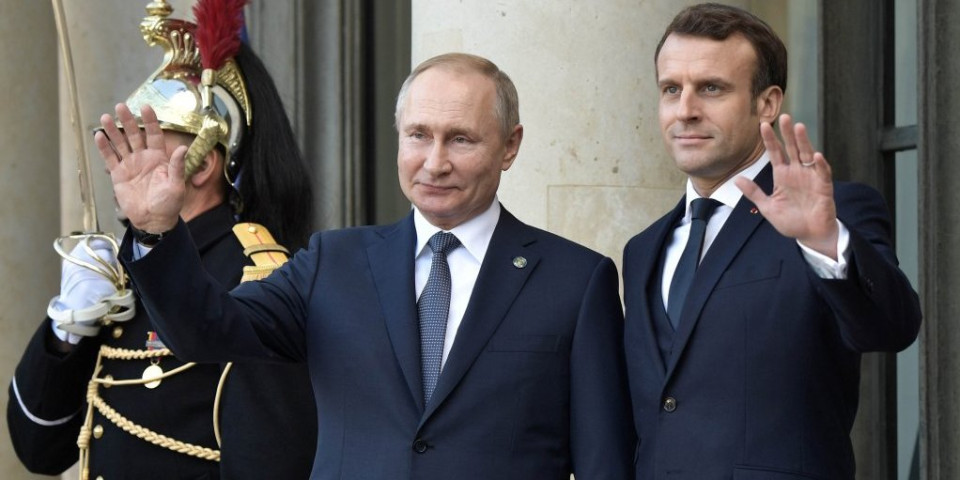 KIJEV BESAN! MAKRON VUČE CEO ZAPAD ZA NOS?! Putin zadovoljno trlja ruke, upornost Francuza donosi Rusima OGROMNU prednost, ako izdrže...