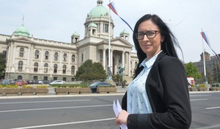 Žarić Kovačević: Putujući cirkus opozicije stigao i u Niš