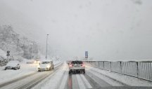 GLAVNI PUTEVI PROHODNI! Vozači, obratite pažnju - Snega ima na ovim putnim pravcima u Srbiji