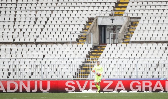 HOROR U HUMSKOJ! Ovakvu BRUKU Partizan nije doživeo, na stadionu 247 gledalaca! (FOTO)