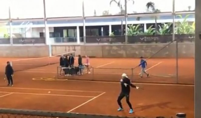 RASKRINKANE LAŽI! Nadal ne igra u Americi, već se sprema za šljaku! (VIDEO)