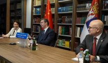 VERUJEM DA LJUBAV NAŠIH NARODA PREMA SLOBODI JAČA NAŠE PRIJATELJSTVO! Vučić prisustvovao onlajn sastanku u okviru Dijaloga KP Kine (FOTO)