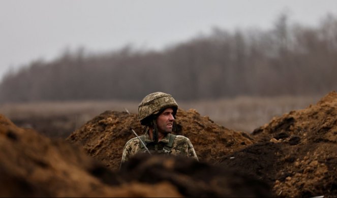 RUSI MENJAJU TAKTIKU U BAHMUTU! "GENIJALNA JE - pošalju nam pet morona, mi ih upucamo, a onda..." Ukrajinski vojnik otkriva: Okrutno je, ali im je uspelo!