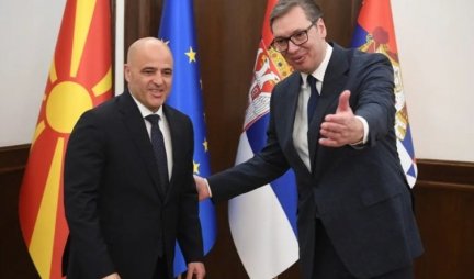 ODNOSI SRBIJE I SEVERNE MAKEDONIJE SU NAJBOLJI U SAVREMENOJ ISTORIJI! Predsednik Vučić se sastao sa Kovačevskim (FOTO)