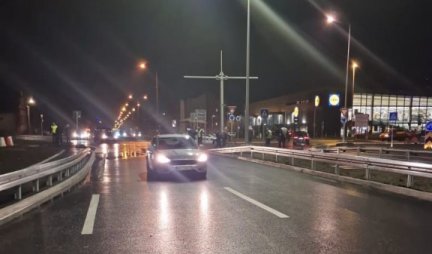 Vesić: Prvi automobili večeras prošli deonicom Novi Beograd - Surčin (FOTO)