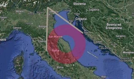 "TREPERI KAO OGROMAN NLO"! Jeziv crveni krug se pojavio na nebu iznad Jadrana! Prečnika od čak 360 km! Šta je to bilo? (FOTO)
