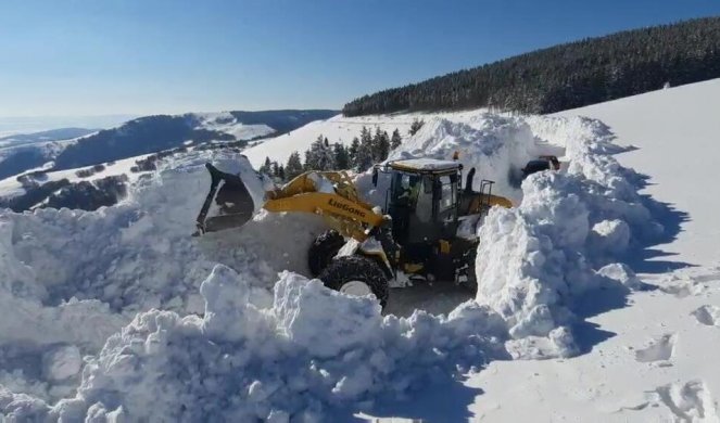 SNEG ĆE SE U OVOM DELU SRBIJE ZADRŽATI I DO ĐURĐEVDANA! Prava zimska idila usred proleća (FOTO)