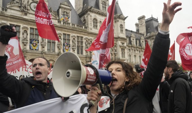 PROVMAJSKI UDAR NA MAKRONA, TRENUTAK ISTINE NA ULICAMA, MOGU LI FRANCUZI DA ISTERAJU SVOJE?! Protesti širom zemlje, očekuje se milion ljudi "Ovaj Prvi maj će biti prekretnica!"