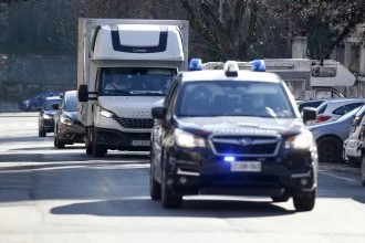 Cigo uradio Rusa, seta 500.000 eura u carapama 689535_italijanska-policija-ap_ig