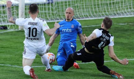 IVANOVIĆ SRUŠIO PARTIZAN I ZAKAZAO VEČITI DERBI U HUMSKOJ! Čukarički posle DEVET DANA savladao crno-bele!  (VIDEO)