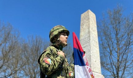NA DANAŠNJI DAN MILOŠ JE POVEO SRBE PROTIV TURAKA! Gornji Milanovac obeležio svoj dan - Venci položeni na spomenike podignute u čast velikih vojskovođa (FOTO)