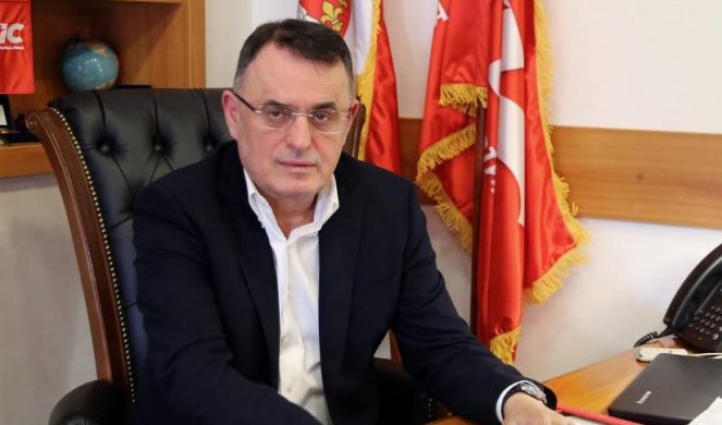 Dačićev SPS poslao jasnu poruku: Nećemo u Vučićev Pokret za državu!?!