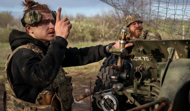 RUSI VRŠE MASOVNE UDARE NA AVDEJEVKU I MARJINKU! AMERIKANCI O GUBICIMA U RATU! Zelenski traži produžetak mobilizacije! Ruska artiljerija razara ukrajinske položaje!