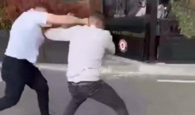 "ZAŠTO SI MI POGLEDAO ŽENU?" Masovna tuča na prištinskom aerodromu, ima i povređenih! (VIDEO)