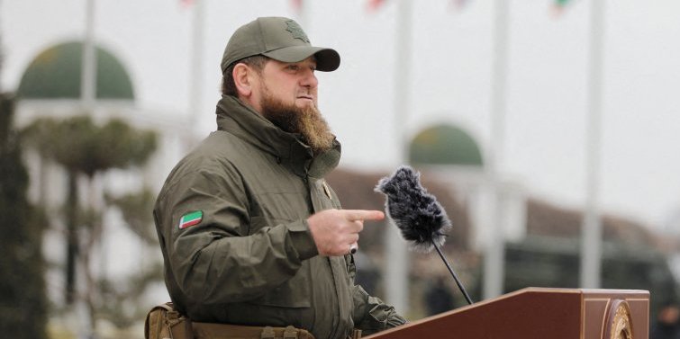 Kadirov ima ponudu za Bajdena! Ako SAD ukinu sankcije njegovim konjima i rođacima, oslobodiće zarobljene Ukrajince!