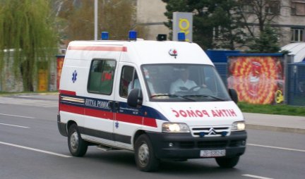Stravičan udes u Beogradu: Povređena i dva dečaka