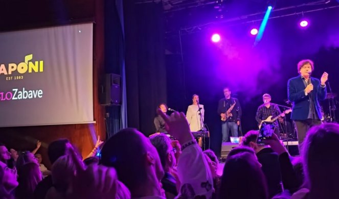 Snimak navodnog koncerta Zdravka Čolića u Oslu za vreme dana žalosti