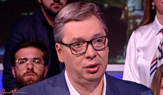 MORAMO DA SE POSVETIMO SVOJOJ ZEMLJI! Vučić u Ćirilici: Suština je da moramo da se podignemo, da čuvamo svoje SLOBODARSKE VREDNOSTI!