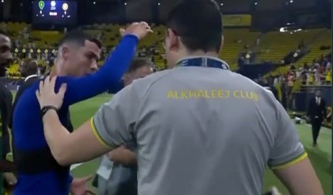 SVET OPET BRUJI O RONALDU! Iz čista mira gurnuo čoveka! (VIDEO)