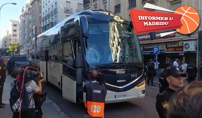 TOPAO DOČEK ZA CRNO-BELE U MADRIDU! Navijači ISPRED arene dočekali košarkaše PARTIZANA! (VIDEO)