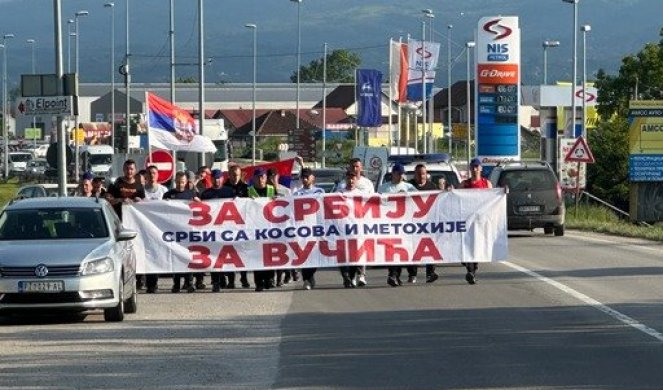 ZA SRBIJU, ZA VUČIĆA! Mladići iz Leposavića i Severne Mitrovice stigli do Čačka (VIDEO)