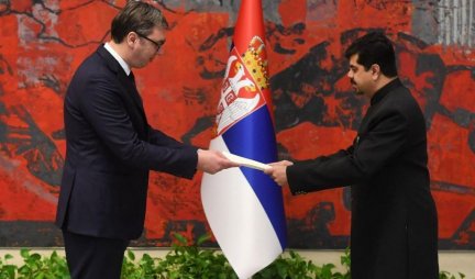 NADAMO SE DALJEM NAPRETKU PAKISTANA I SRBIJE! Vučić primio akreditivna pisma ambasadora Pakistana Alija Hedra Altafa