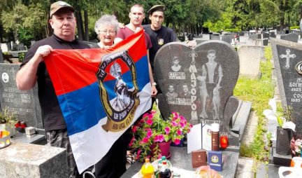 U SLAVU PALOG SABORCA! Veterani brigade Car Dušan Silni upalili sveće na grobu Stanislava Majoroša!