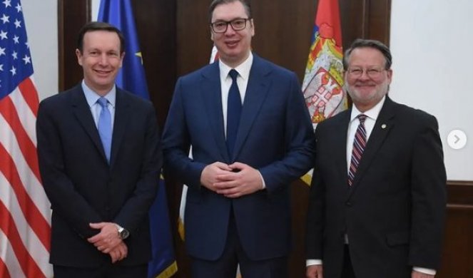 VUČIĆ SA AMERIČKIM SENATORIMA: Opredeljeni smo da nastavimo da razvijamo odnose sa Amerikom