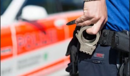 Maloletni Srbin uhapšen u Švajcarskoj: Preteći nožem opljačkao radnicu pumpe